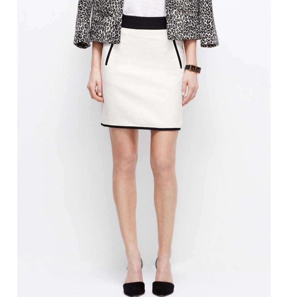 Ann Taylor Contrast Textured Knit Skirt | Sz 4